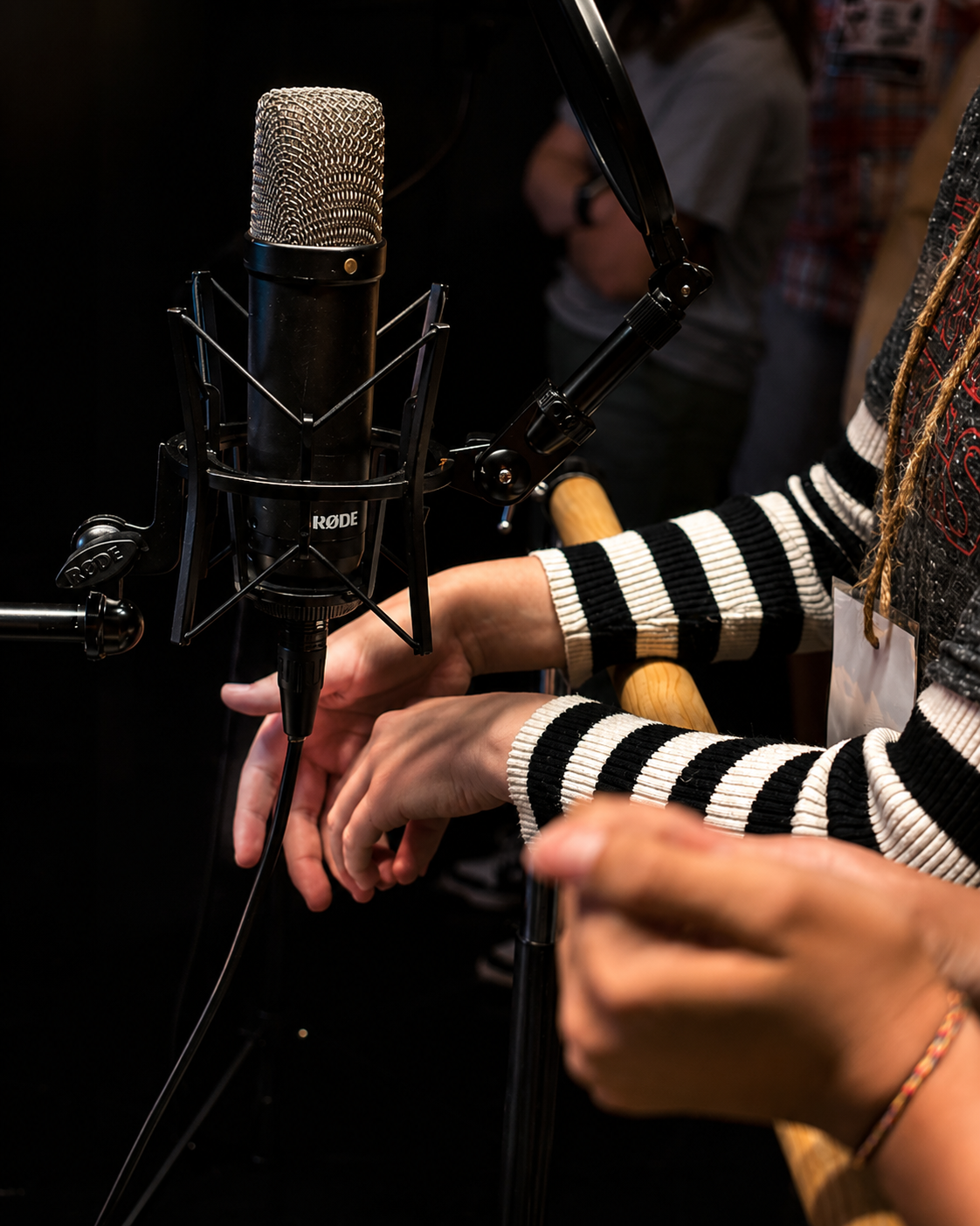 Hands on microphone